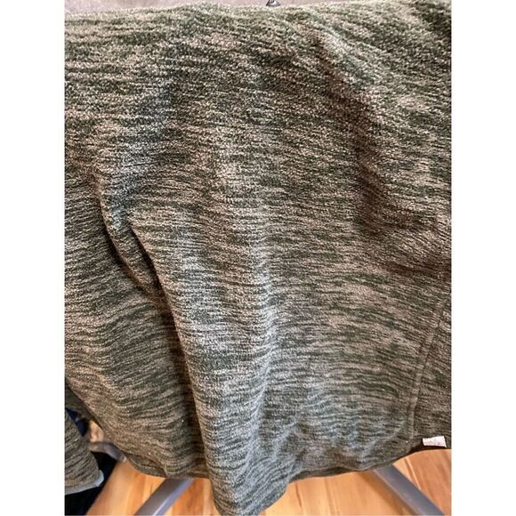 Bcg Gray And Black Athletic Performance Fleece Pullover Size Small - Picture 7 of 7